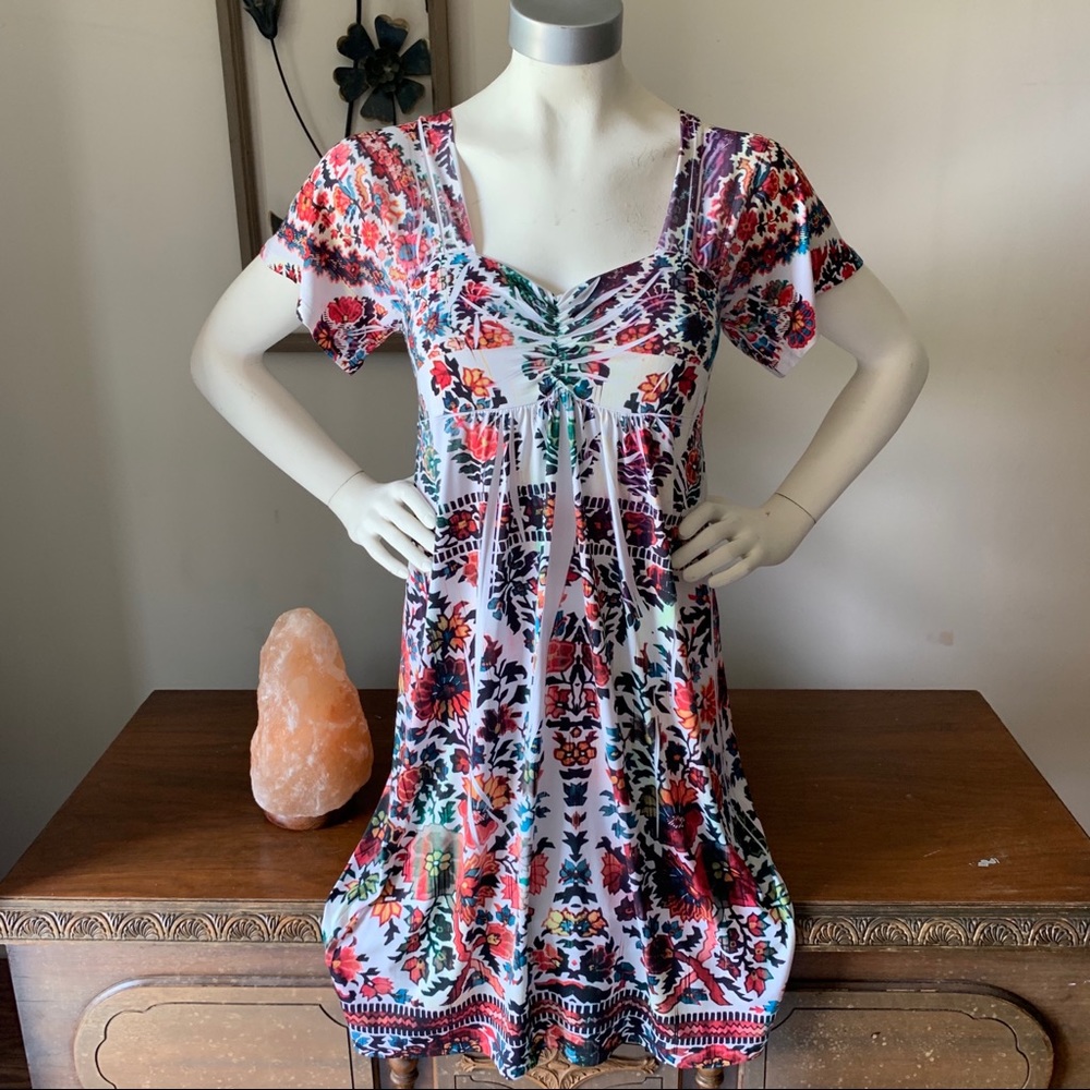 One world dress